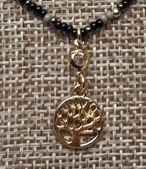 Gargantilla Negra Con Chaquira Y Árbol De La Vida